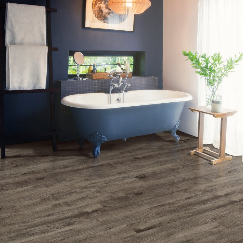 Reardon's Flooring providing affordable luxury vinyl flooring in Indianapolis, IN - Fannie Mae Bataviaii -Peppercorn